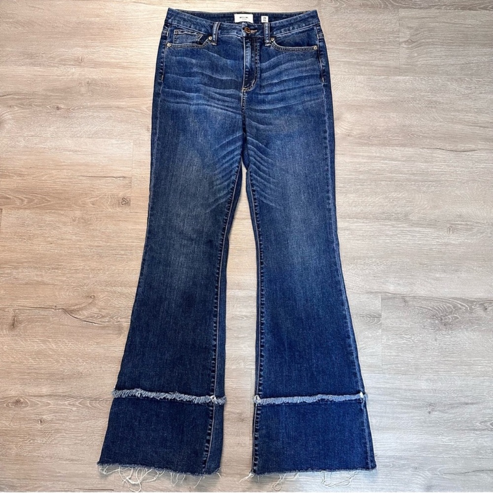 MISS ME High-Rise Flare Leg - Size 29 - Picture 4 of 13